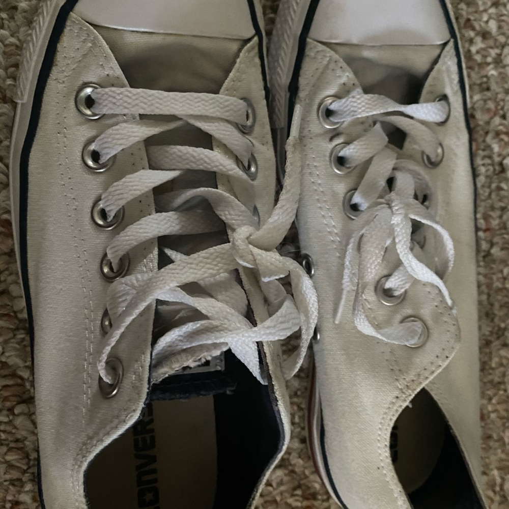 Shoes - Picture 5 of 5